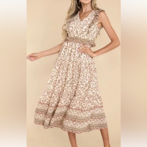 By The River Krysta Beige Floral Print Tiered Ruffle Maxi Dress Small - Picture 3 of 6